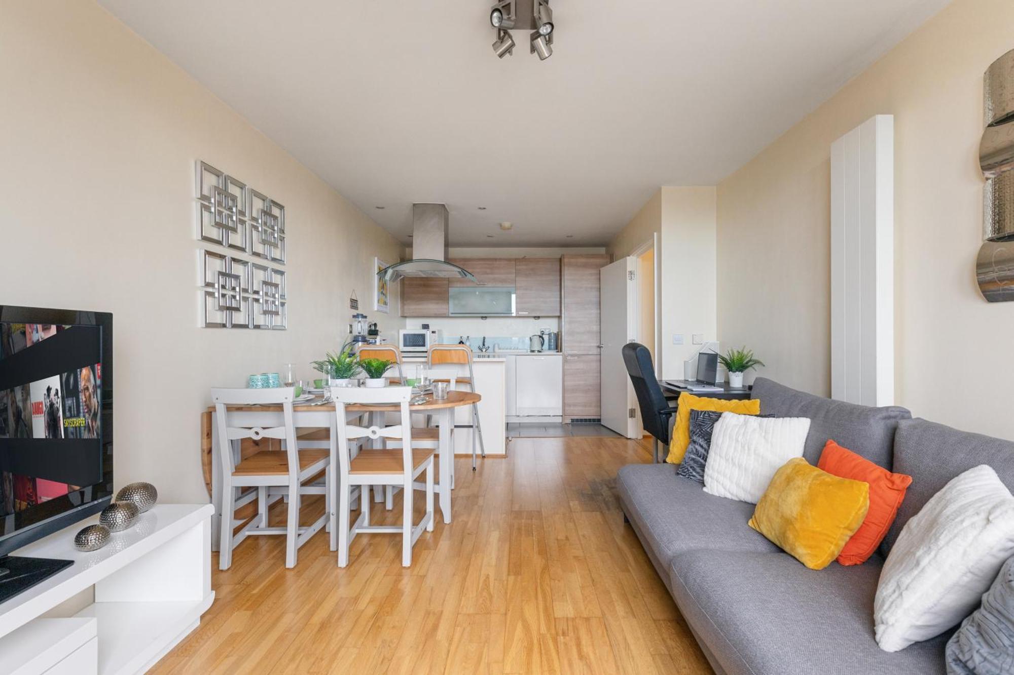Stratford Skyview Apartment London Exterior photo